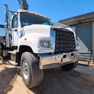 Grúa Articulada Freightliner 114SD 2016